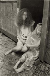 John Wehrheim - Sharon and Karma with ballon