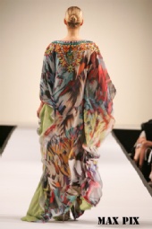 Max Pix - Naeem Khan