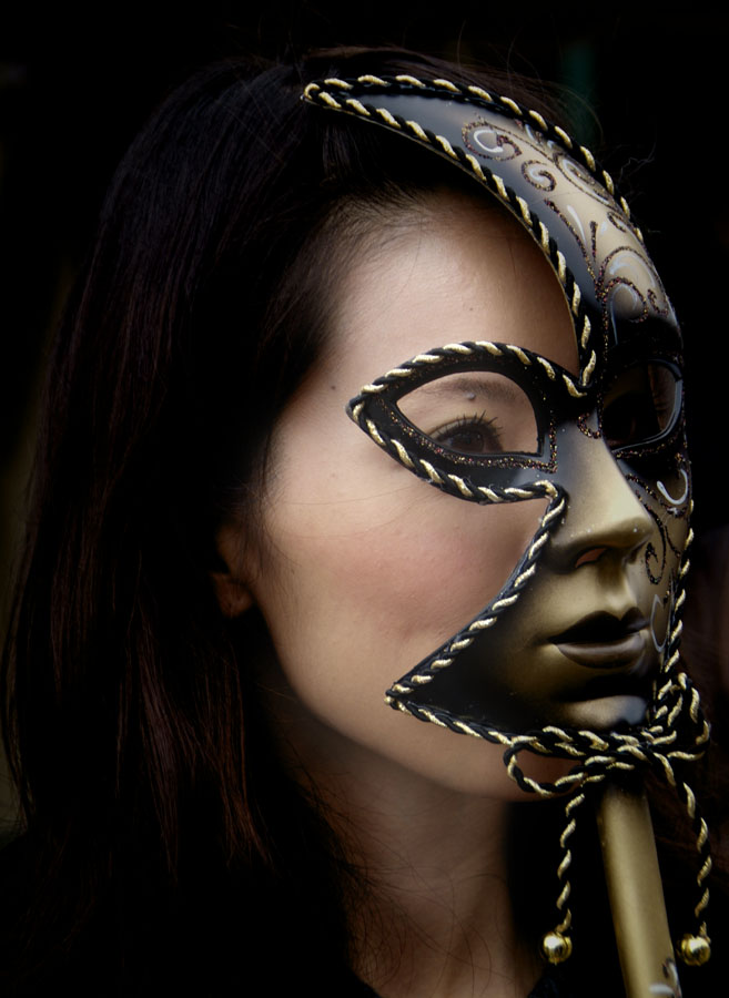 Peter Bacler - ...Chinese Mask Girl...