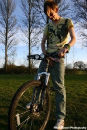 Strikeaposeswansea