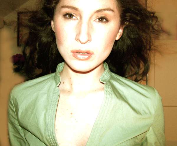 Chantelle pari_1098@yahoo.com