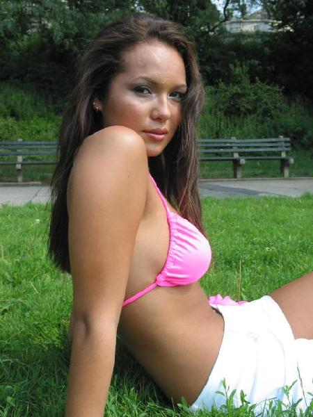 Kanya - Hot Pink