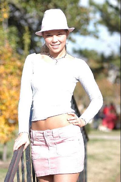 Amber Amber - Amber in the Sun