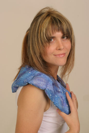 Holly - Herbal Comfort Shoulder Fan