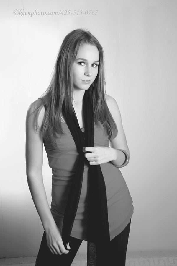 Molly - Black Scarf