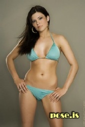 Heidi - Bodyshot