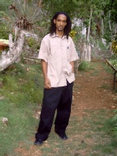 Yalus - stepping out