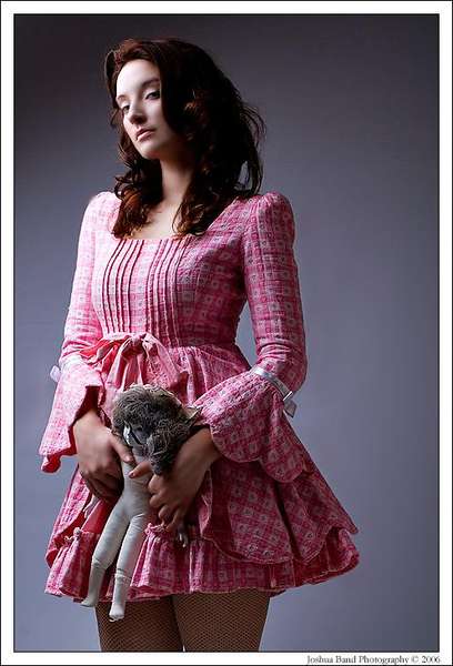 Lethal Lisa - Doll Shoot