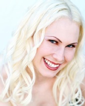 Amber - headshot