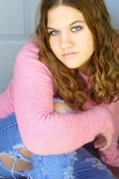 Gabrielle - Pink-Hole Jeans