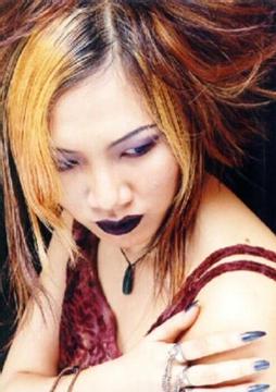 LiXi Inari - INouvI/L'Oreal Awards 1999