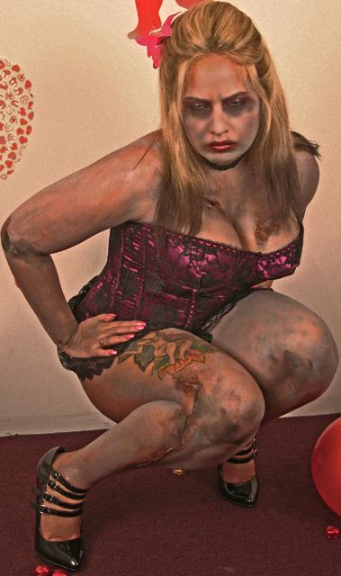 Traci  Islands - Zombie Luv