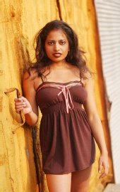 Lana - yellow foam fence