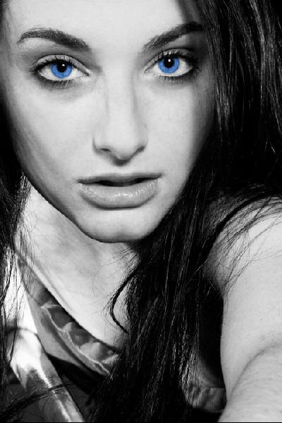 Stephanie - intense