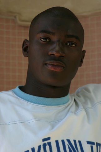 Osnel null - head shot