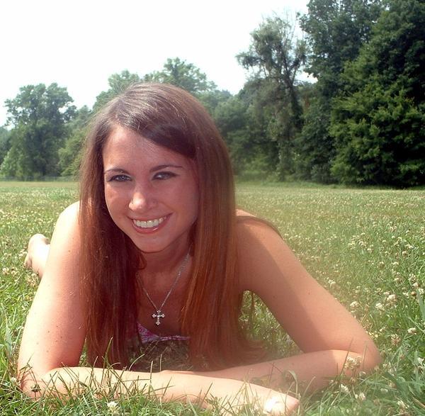 Miss Ashley - Outside