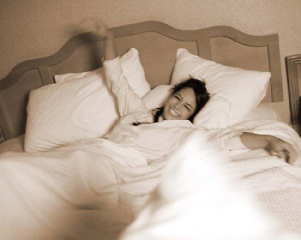 Veronika - Bed Time