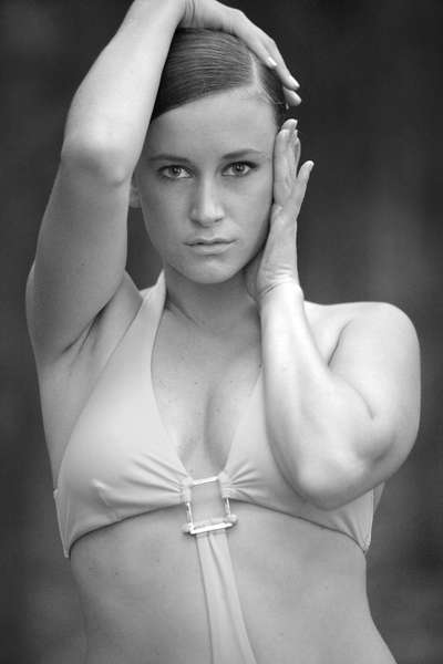 Donielle - Vogue b/w
