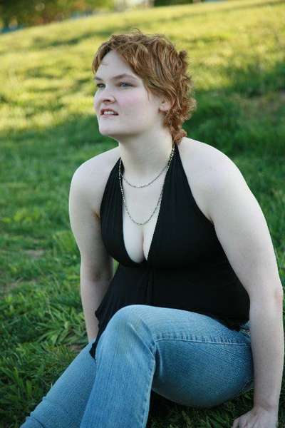 Amara - Lookung in the distance