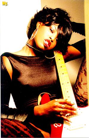 Camille Leonne - play with me