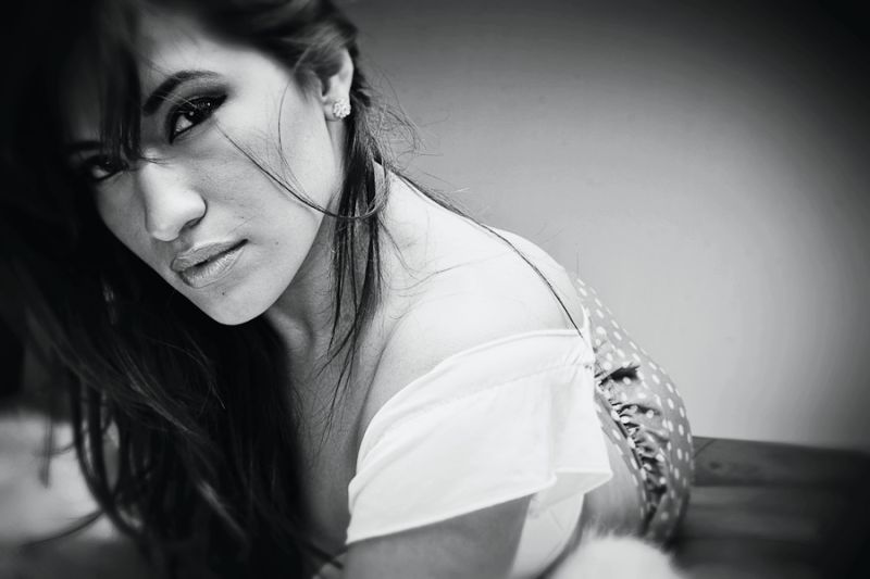 ANGELA - Dwane Hills