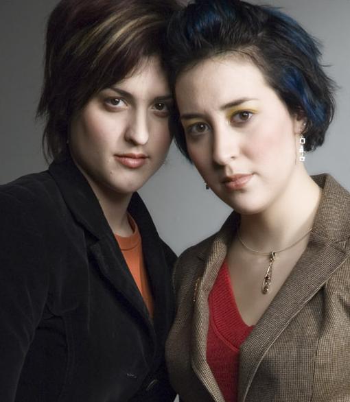 Lisa-Marie - touch shot