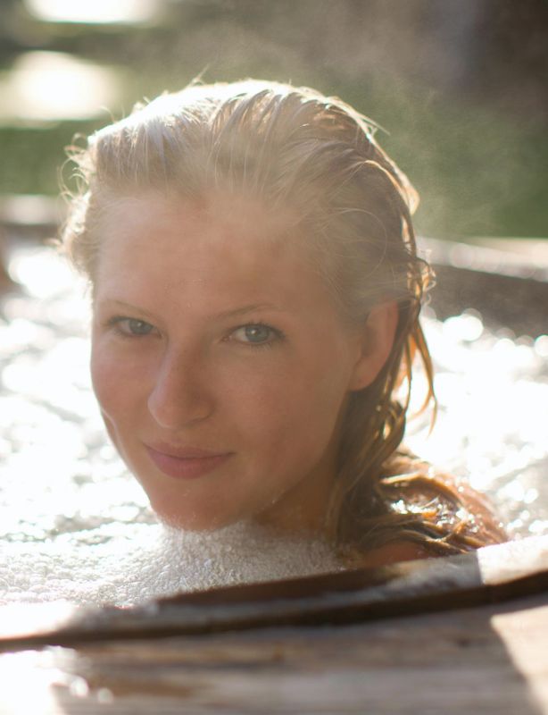 Kirsten Asher - Kirsten Asher