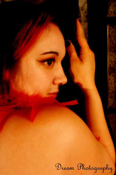 Kitten - Candlelight