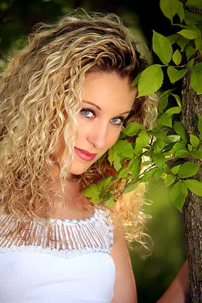 UniqueLeigh - So Seductive