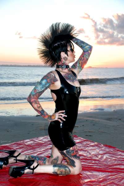 Mizuz Inkaholik - Beach Sunset