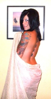 VenomGirlz - Selflessness is Honorable