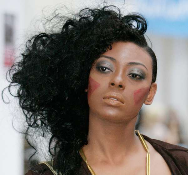 Valerie Diete-Spiff - Bricklane Festival, London 2005