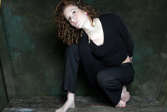 Amanda - Contort