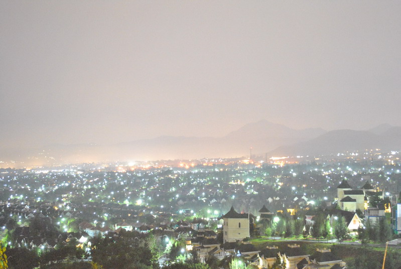 fiedz - Night d'Puncak