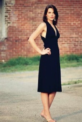 Sarah Richardson - Simple Black Dress