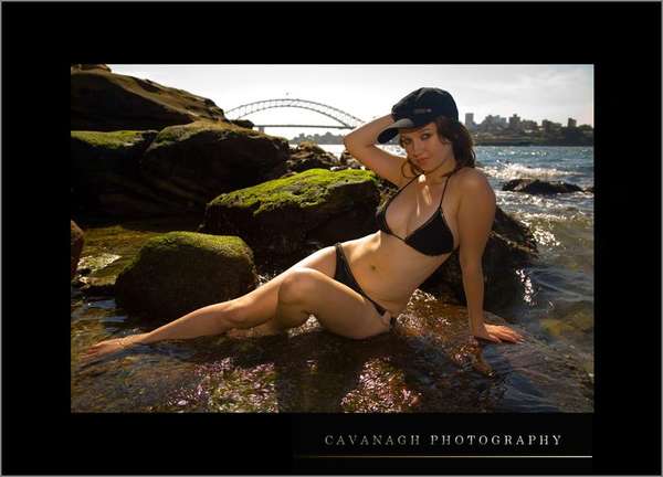 Sarah Ellen - On the rocks in Sydney