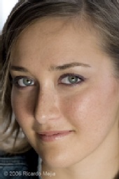 LeAndra - LeAndra - Close-up - Summer 2006