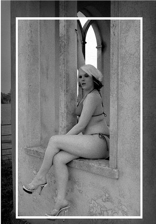 selina - brunette me