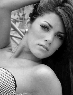 Nicki Marie Canlas
