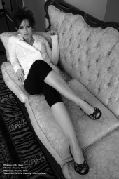 HayleyMac - Couch