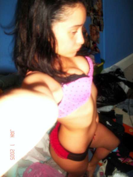 Sara Almeida - self photo