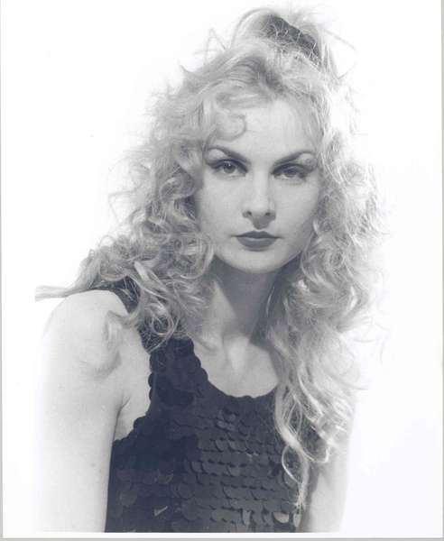 SONYASTAR - MODEL_HEADSHOOT