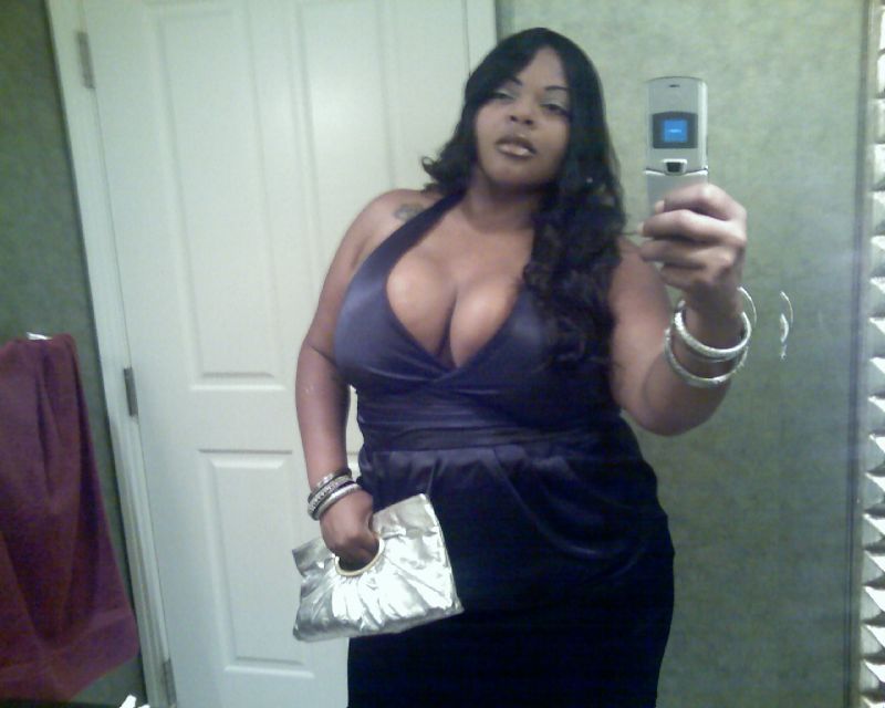 Starr - in the Bathroom just fooling around with my camra phone