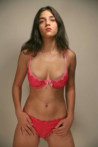 TheLovelyLexi - Lady in Pink