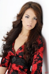 Rebecca Geldard - Fashion Headshot