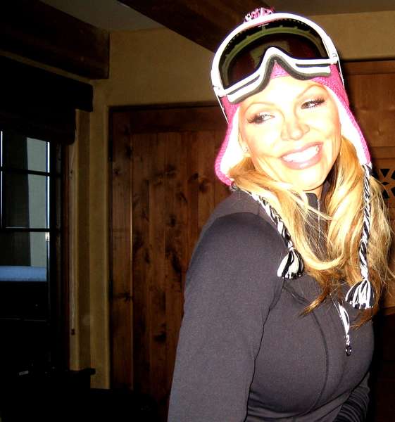 Misty Atkinson - Skiing Snapshot :)