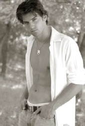 Reed Favero - Physique