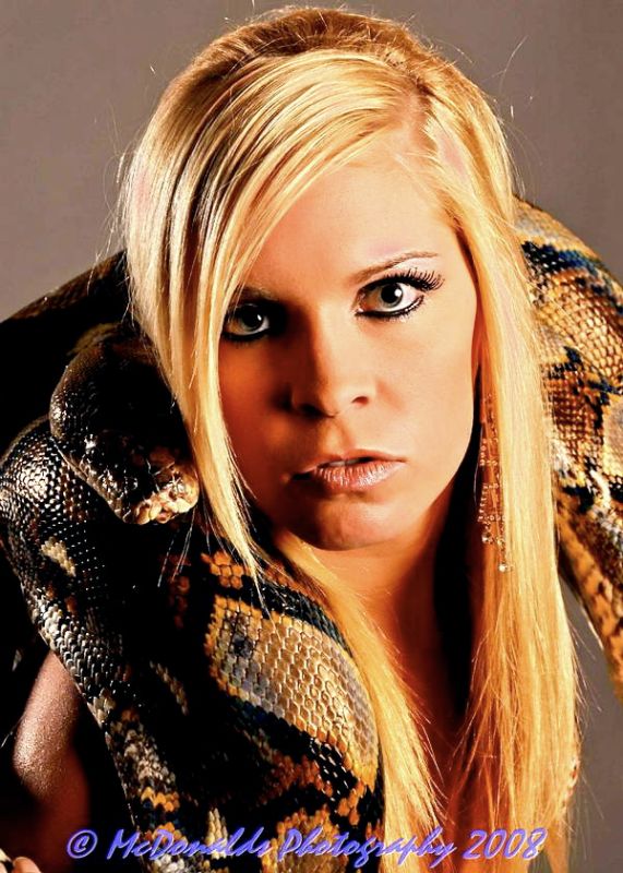 Kara - Snake