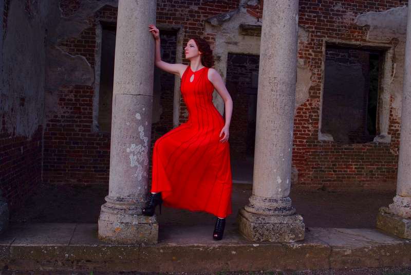 Phillippa - Red dress