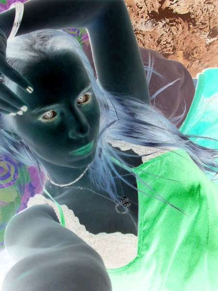 Kaos Sango - Negitave photo